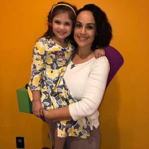 Meet your Posher, Yolanda